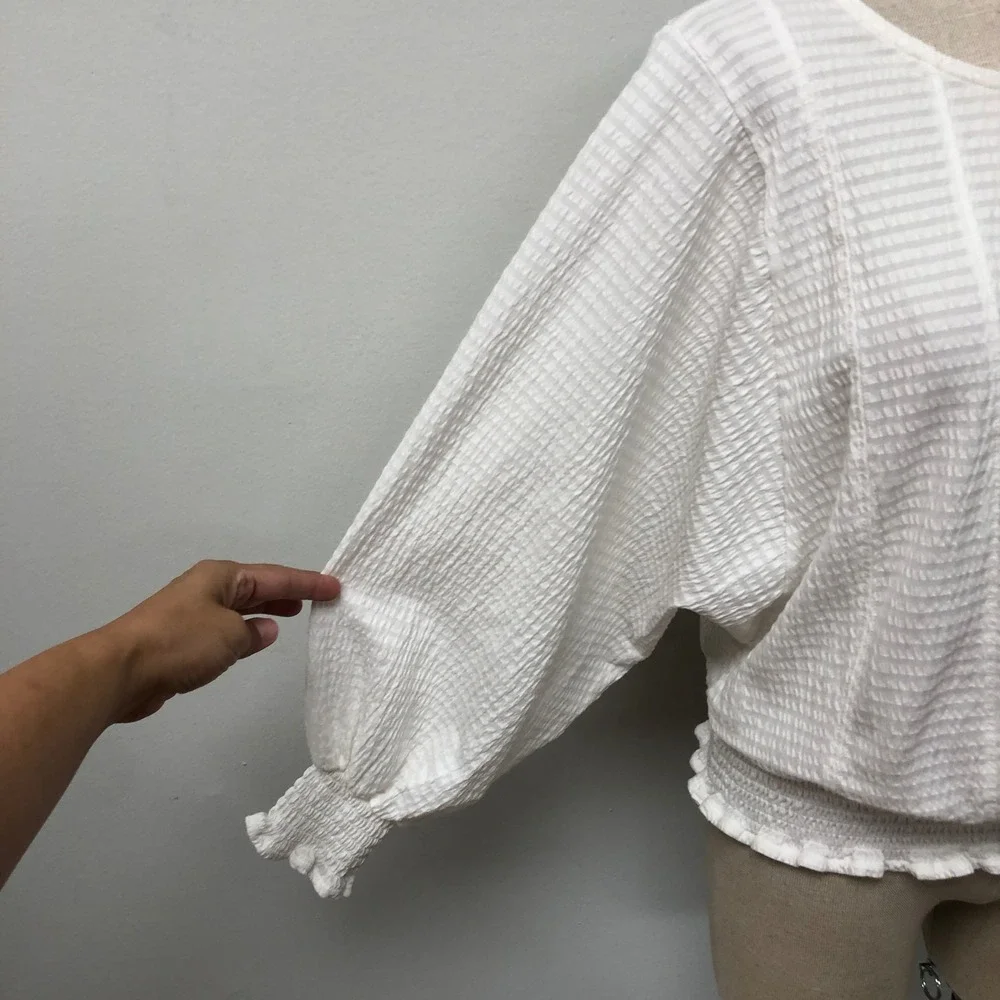 Anthropologie Blouse Women Small White Textured Smocked Hem Keyhole Tie Boho Top